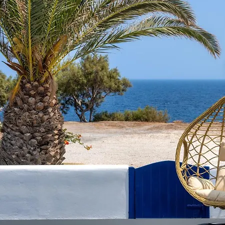 Peaceful Seafront Retreat In Santorini -sonus Mare * Vourvoúlos